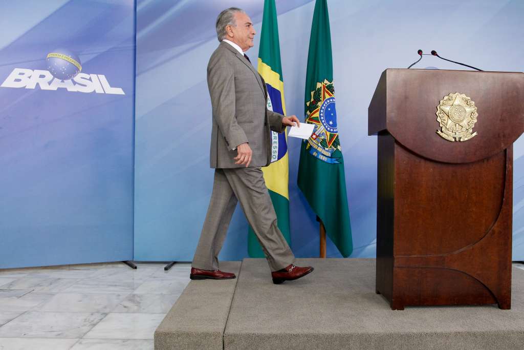 Temer censura reportagens do caso "Marcela Temer" com apoio da Justiça do DF