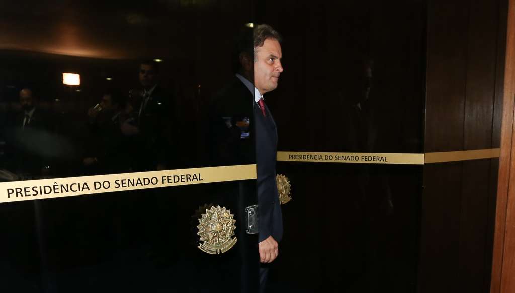 STF afasta Aécio Neves (PSDB) do Senado e PF prende a irmã e primo do senador