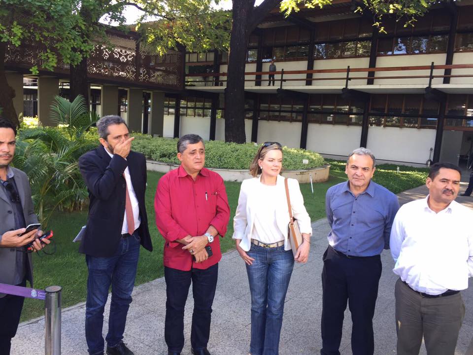 Sindicatos dos bancários adere à greve geral liderada pelo PT contra o governo Temer
