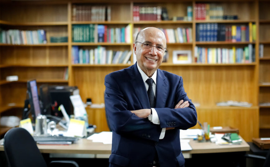 Negócios / "A expectativa desse ano é que 2,5 milhões de empregos sejam criados", diz Meirelles