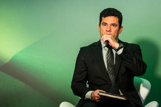 Violência / Moro defende regras mais duras para líderes de Facções