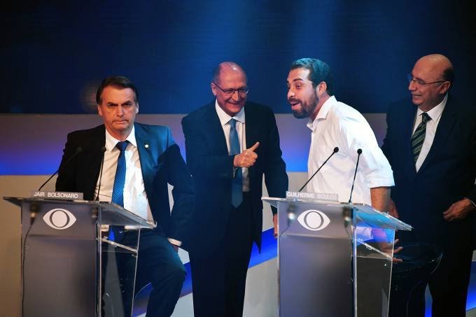 Bolsonaro (PSL) nega ausência em debates e diz que analisará caso a caso