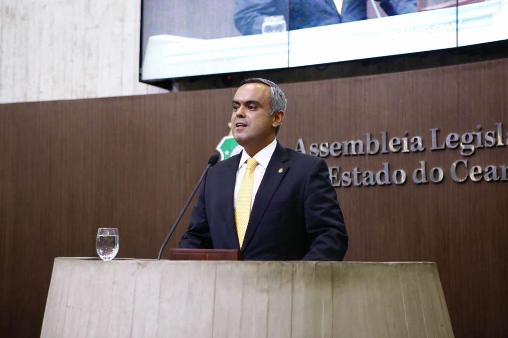 Eleições / OAB-CE adere à manifesto contra Jair Bolsonaro no Ceará