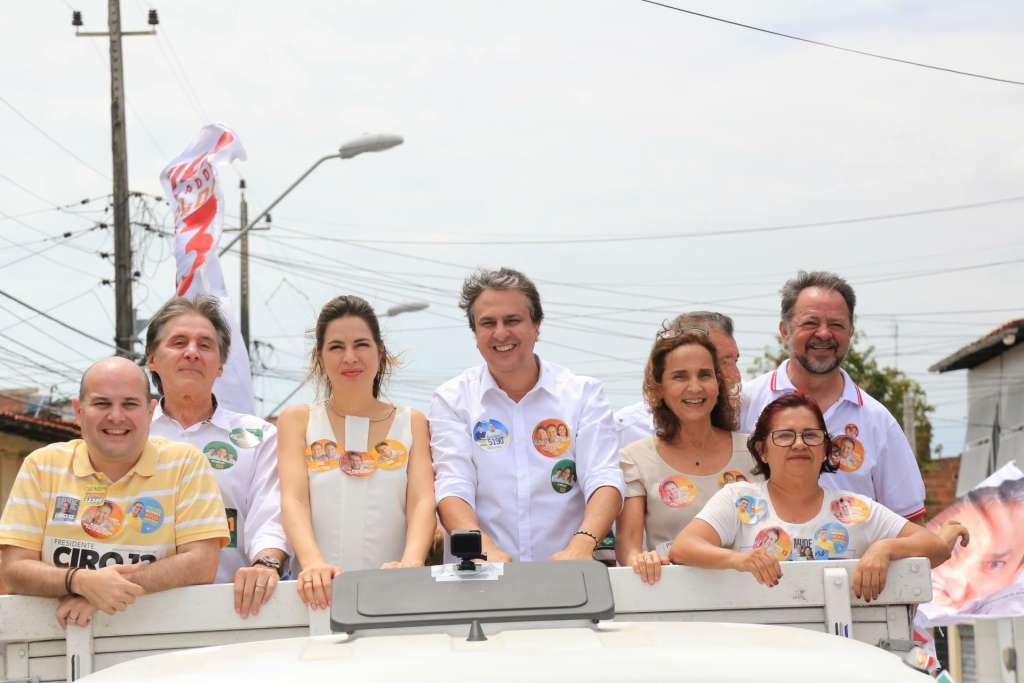 Eleições / Petista Camilo será eleito o governador mais votado do Brasil no primeiro turno.