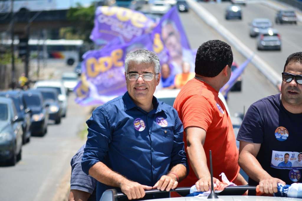 Eleições / Candidato a senador Eduardo Girão (PROS) adere à campanha de Bolsonaro no Ceará