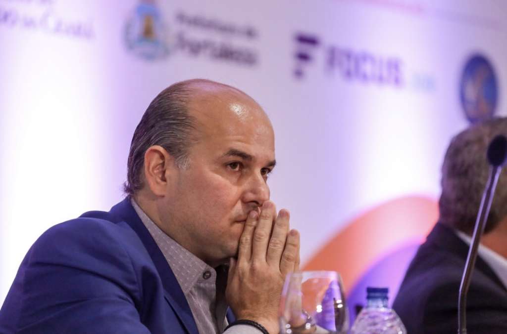 Prefeito pede empréstimo de R$: 200 milhões, do montante, R$: 35 milhões gastos com publicidade