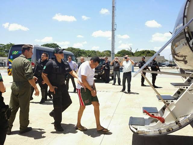 Brasil / Bolsonaro autoriza transferência de chefes de Facção no Ceará