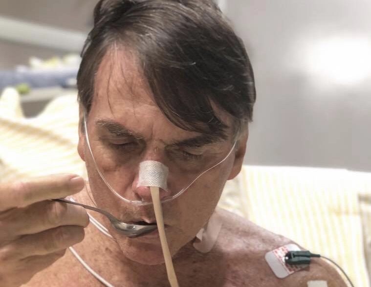 Médico afirma que presidente Bolsonaro ‘está ótimo’, pneumonia debelada, disse