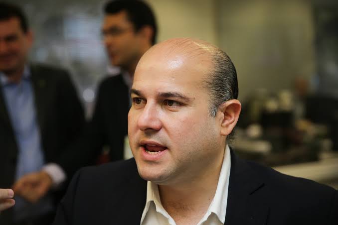 Prefeitura faz empréstimo de 274 milhões, 35 milhões serão gastos com publicidade