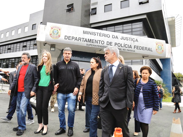 Novo Superintendente da PF defende transferência de Lula para presídio