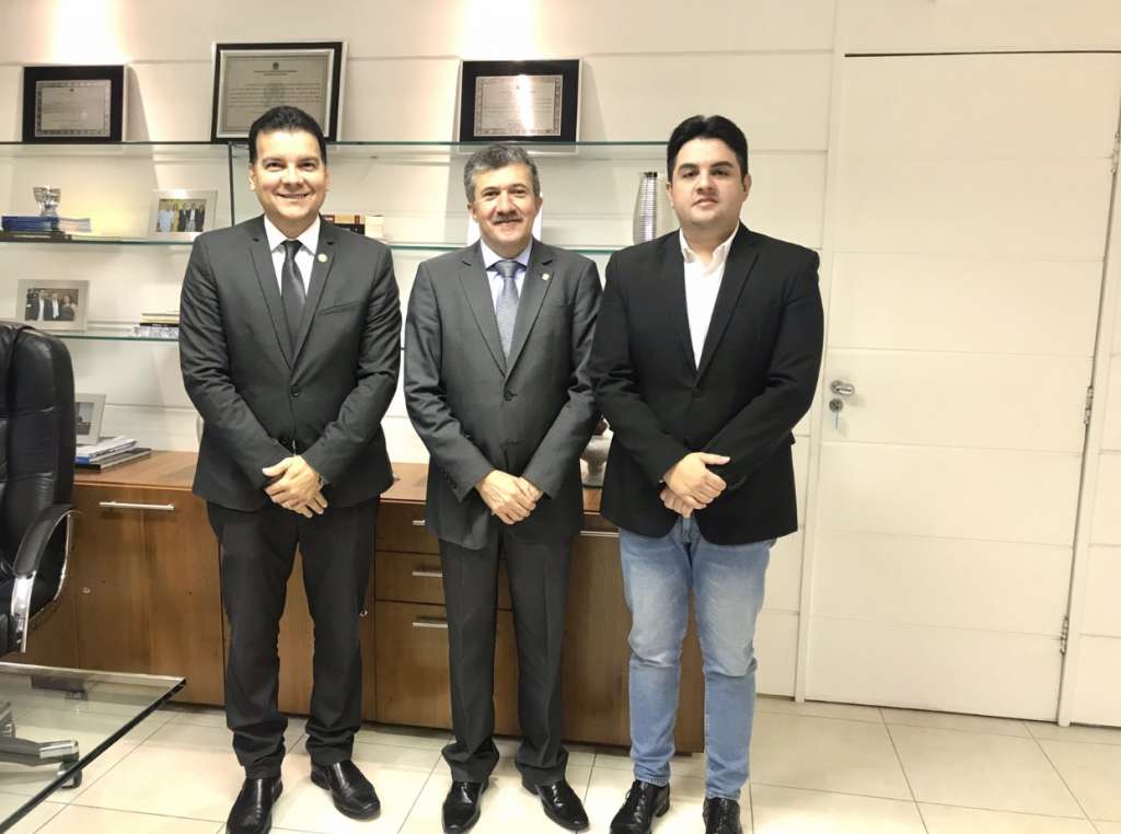 Diretor Geral da Revista Ceará e TV Rede Ceará realiza visita à Câmara de Vereadores de Fortaleza