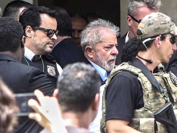 STJ alivia e reduz pena de Lula, podendo ser solto ainda em setembro