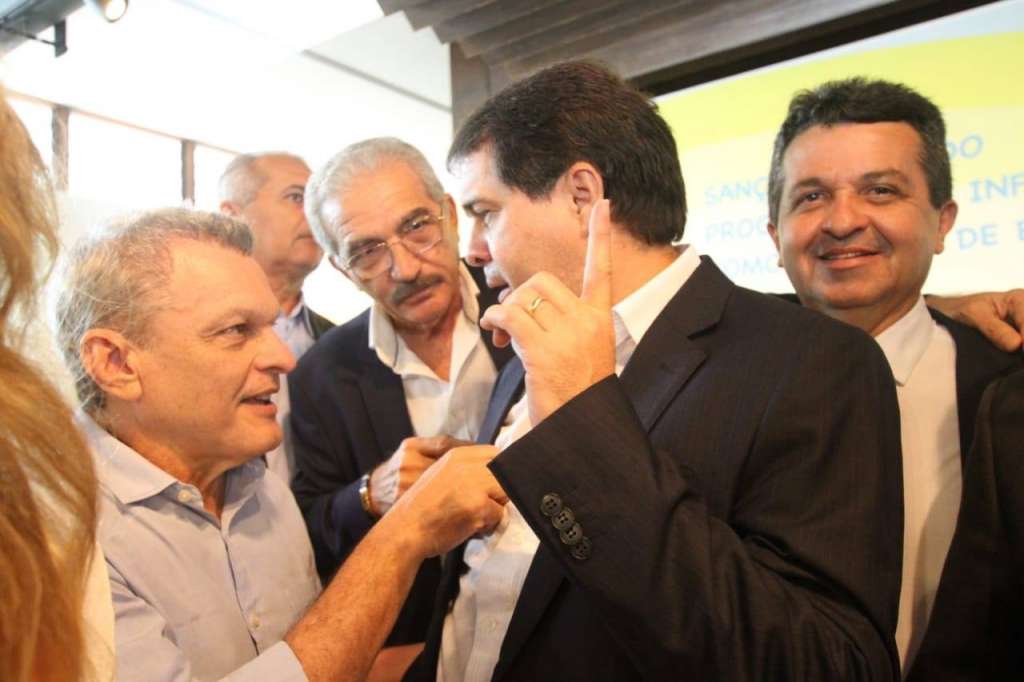 Por 23 votos a 14, Assembleia Legislativa aprova e libera venda de bebidas alcoólicas nos estádios