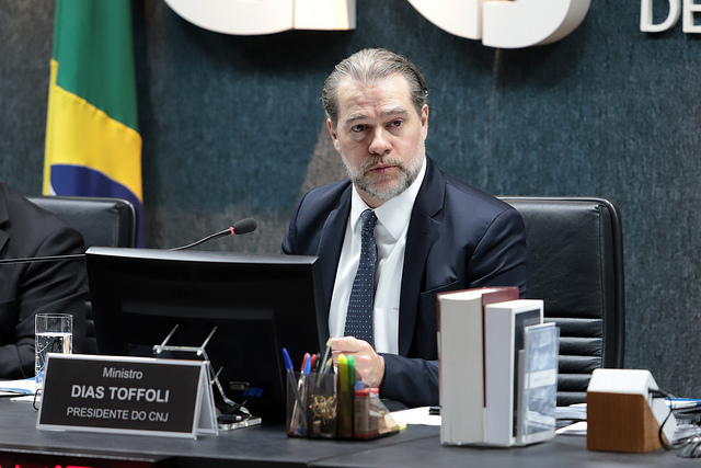 URGENTE / CNJ decide arquivar pedido para investigar Sérgio Moro, por troca de mensagens