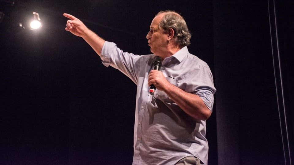 Ciro Gomes ameaça expulsar deputados do PDT que votarem a favor da reforma da previdência