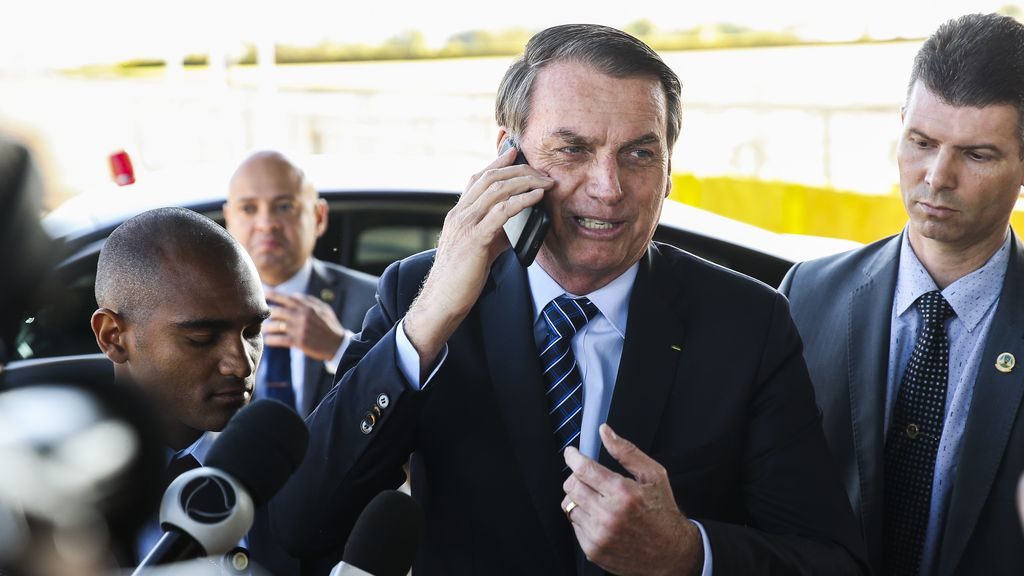 PIB do Brasil cresce e Governo Federal comemora