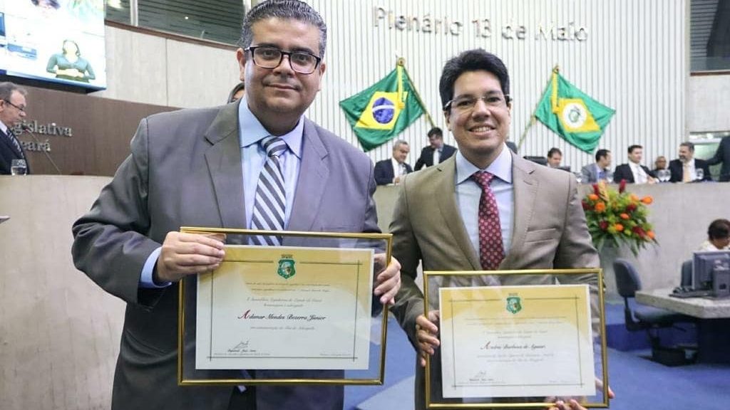 Advogado Andrei Aguiar é homenageado pela Assembleia Legislativa do Ceará