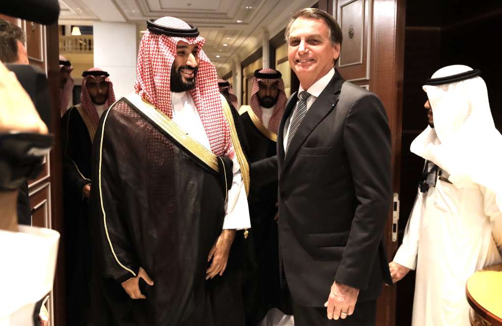 Arábia Saudita anuncia investimento de US$ 10 bilhões no setor de óleo, gás e agrícola no Brasil