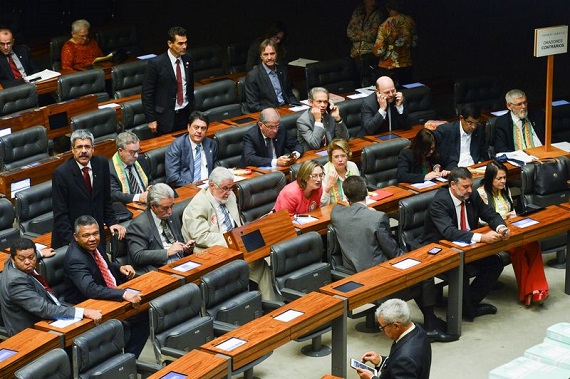 Por 431 votos a 70, Câmara aprova Pauta-Bomba com estimado de R$ 89,6 bilhões