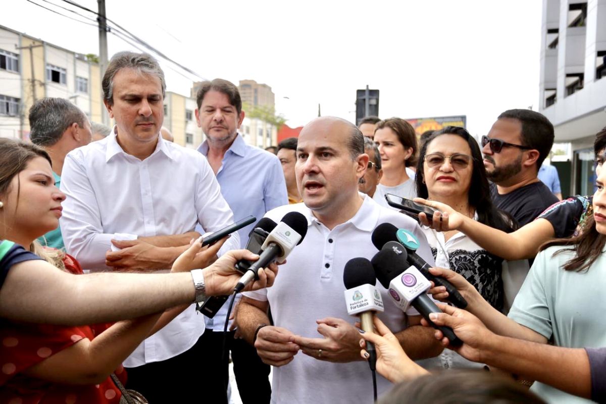 MP-CE abre investigação sobre vazamento de áudio que cita Roberto Cláudio e decreta sigilo