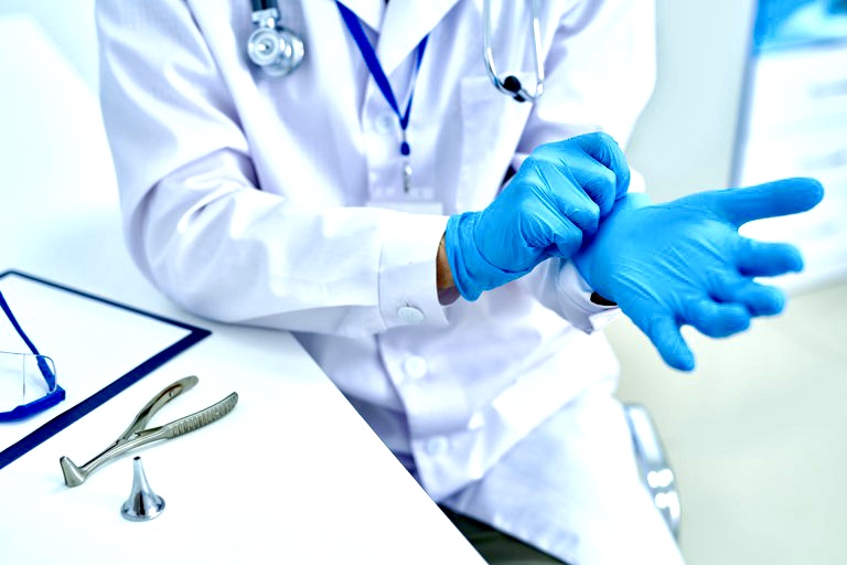 Médicos de Juazeiro do Norte denunciam salários atrasados e anunciam paralisação