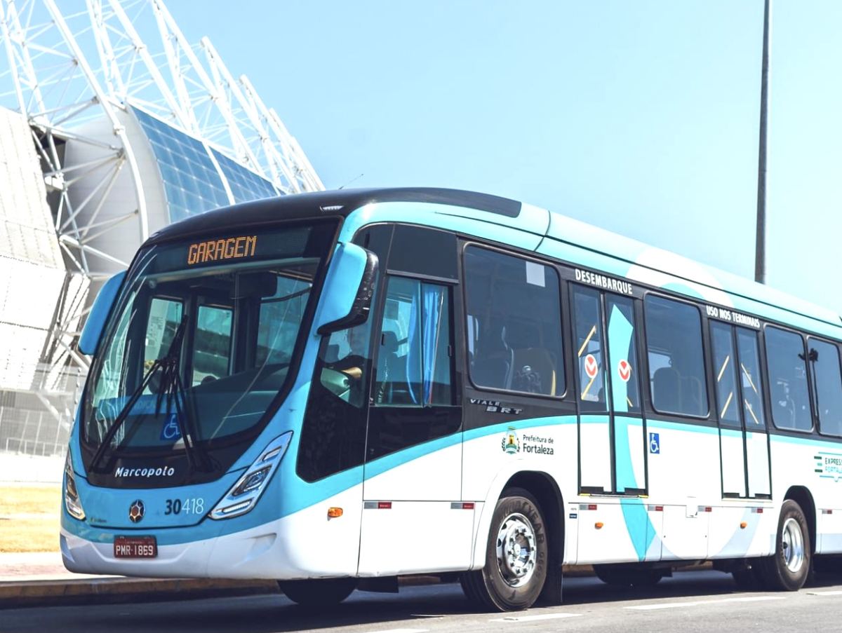 Motoristas de ônibus anunciam greve geral em Fortaleza