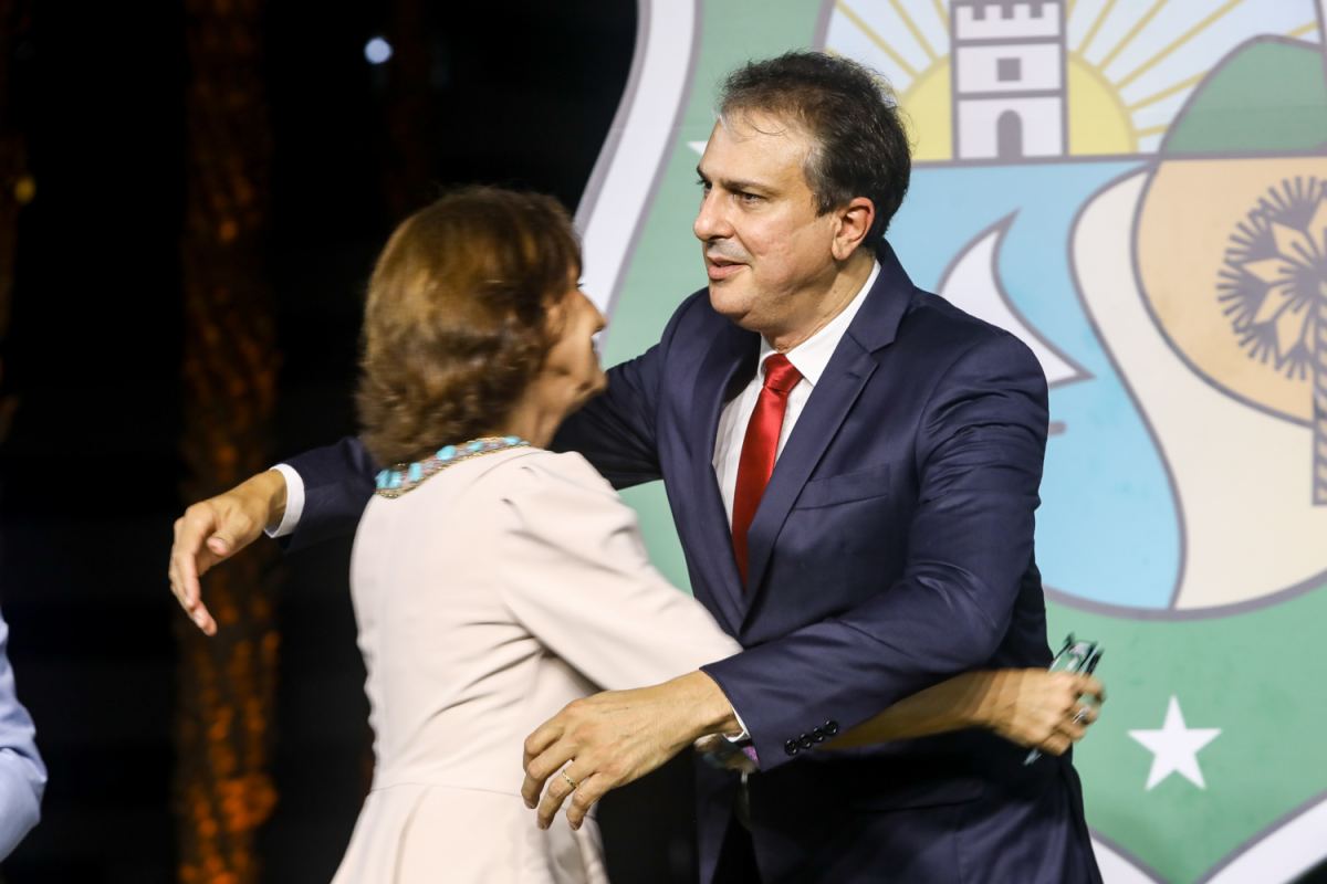 Camilo rebate Ciro após questionar lealdade; “Reeleição de Izolda é questão de justiça”