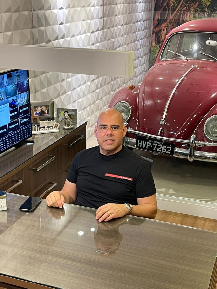 <em>Pesquisa OLX aponta que 92% dos consumidores estão interessados em automóveis seminovos e usados; especialista cita motivos</em>