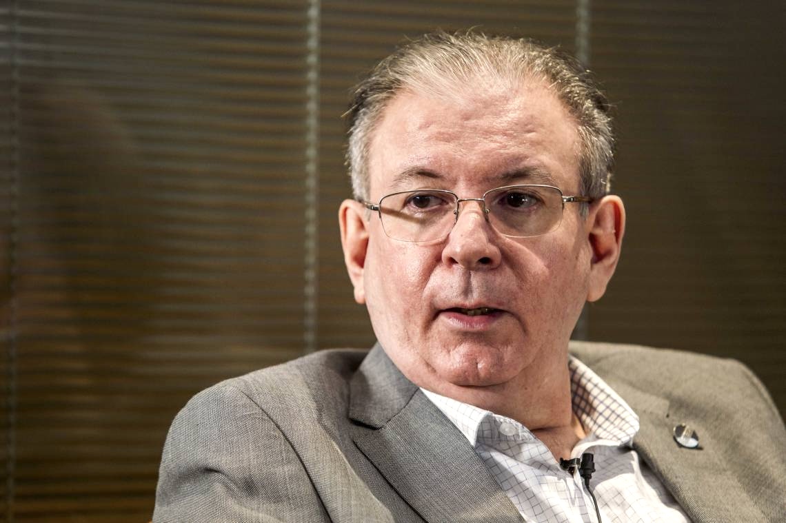 Presidente da FIEC dispara contra Selic a 15%: "Custo inaceitável para indústria do Ceará"