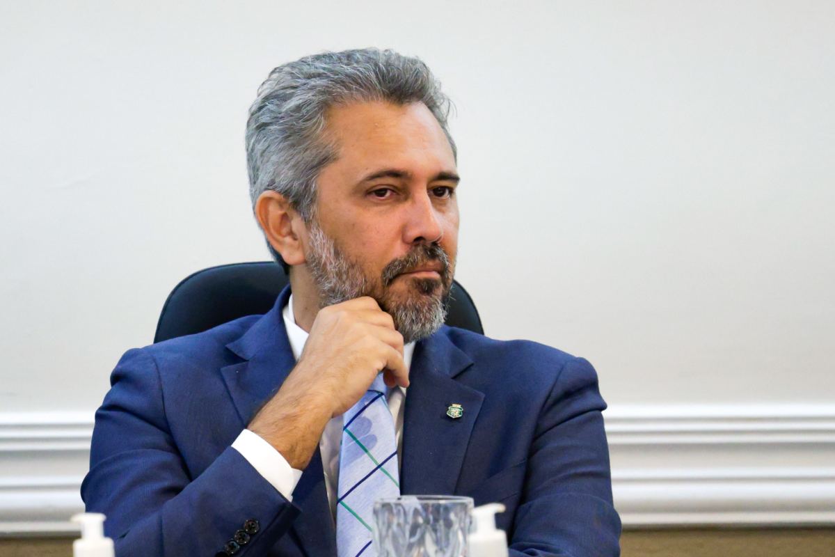 Elmano divulga pré-requisitos para escolha de nome ao Senado