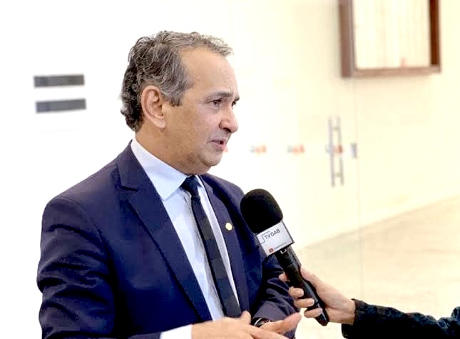 Deputado apresenta projeto para capacitação de peritos do INSS sobre fibromialgia