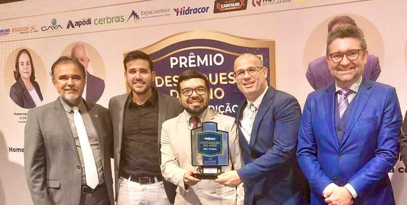 Grupo Acal conquista 2º lugar no Prêmio Destaques do Ano ACOMAC-CE 2025 na categoria Homecenter