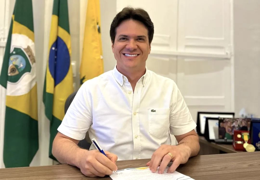 Prefeito de Baturité é alvo de operação da Polícia Civil e Ministério Público