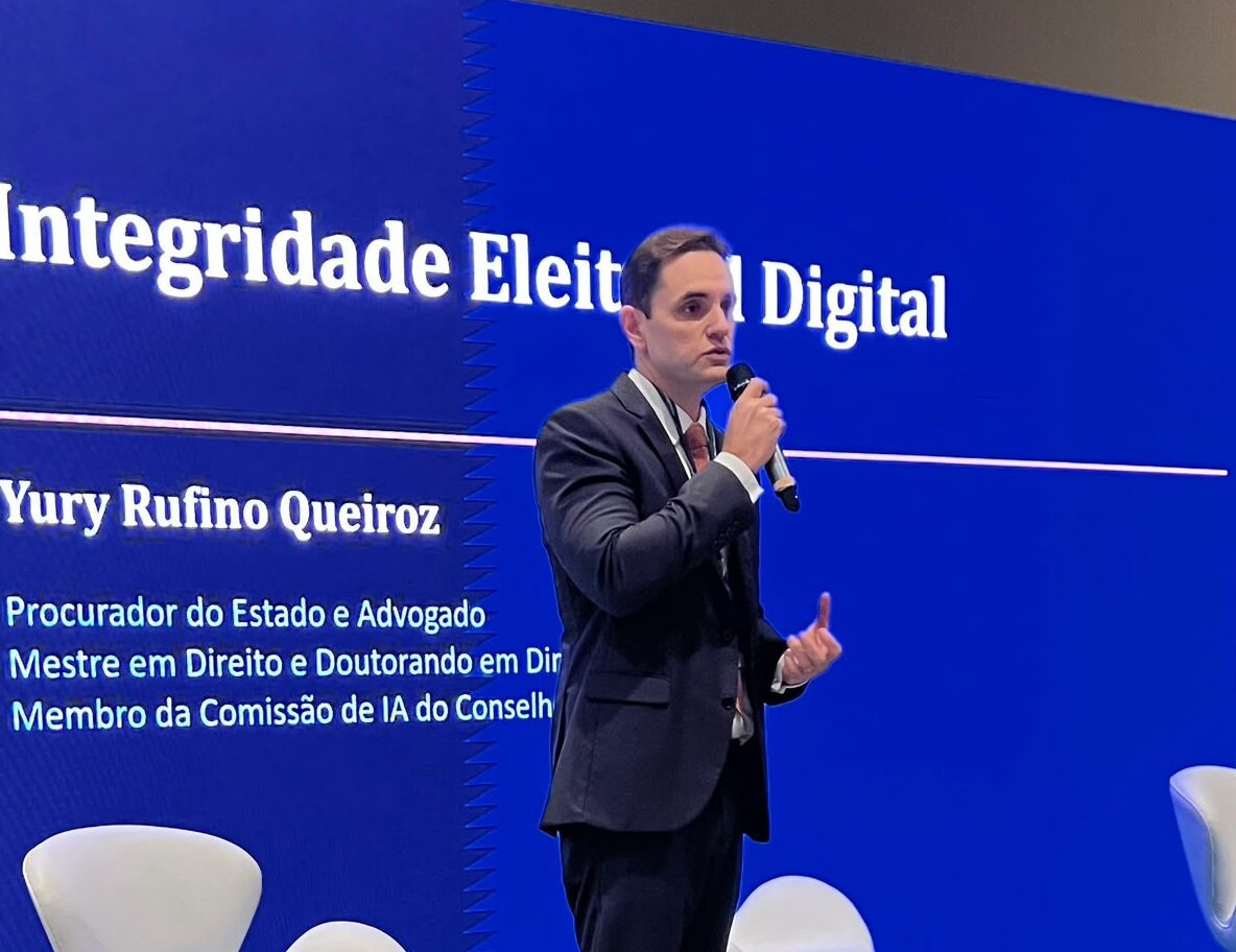Em Brasília, Yury Queiroz comanda debates sobre democracia e tecnologia na ExpoDireito