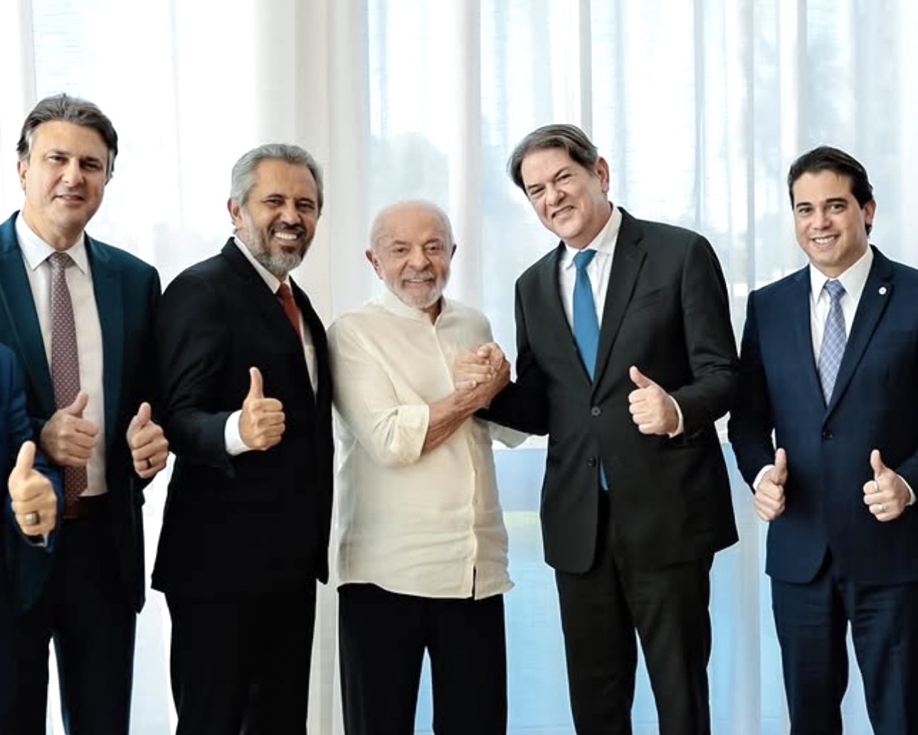 Definido: Elmano anuncia Cid Gomes candidato à reeleição ao Senado na chapa governista